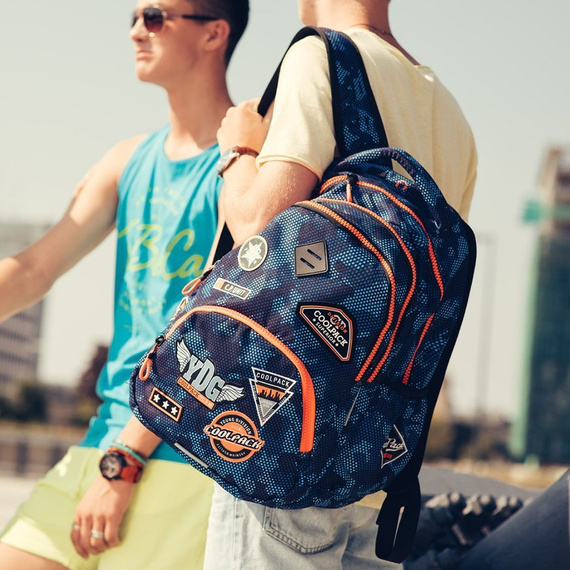 Plecak młodzieżowy Coolpack Bentley Badges Boys Blue 49506CP nr B24054