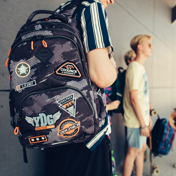 Plecak młodzieżowy Coolpack Bentley Badges Boys Blue 49506CP nr B24054 