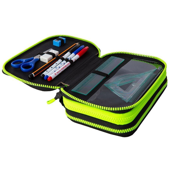 Piórnik szkolny potrójny z wyposażeniem CoolPack Jumper 3 Badges Boys Green 45805CP B67151